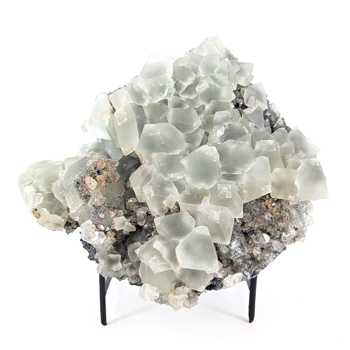 Fluorite specimen, calcium fluoride, from Xianghualing Mine, Hunan, China.