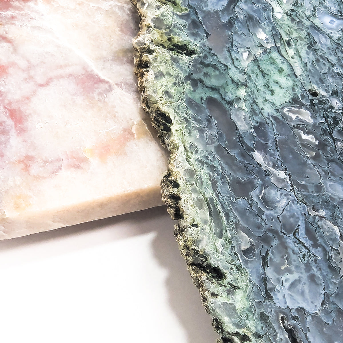 Assorted lapidary slab – close-up of slab edge