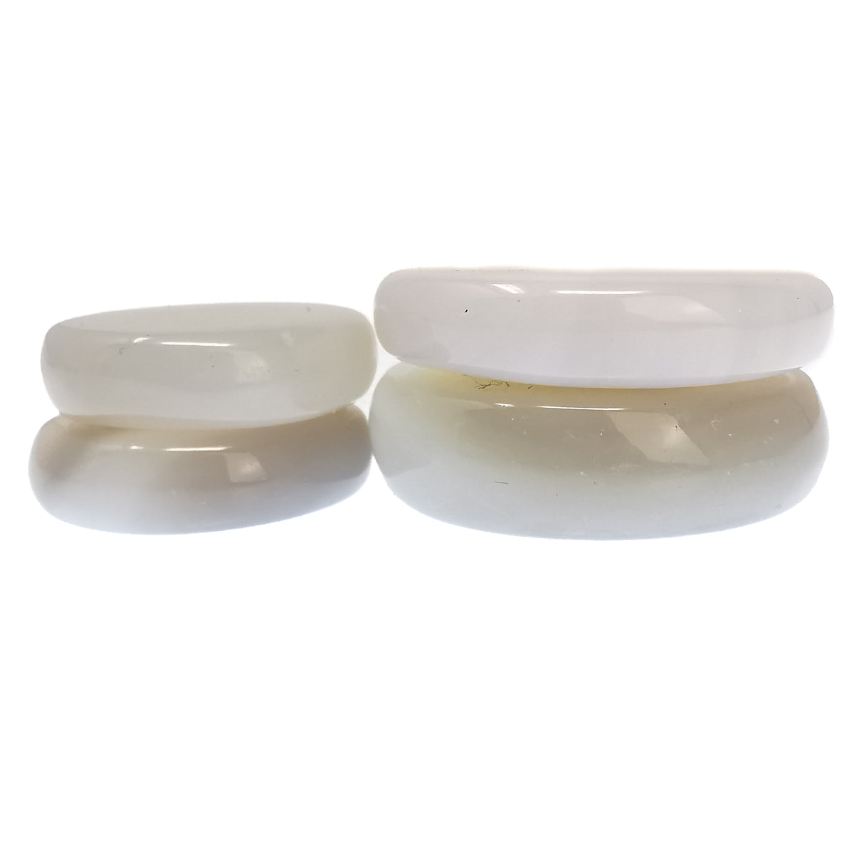 Agate burnisher, a variety of chalcedony.