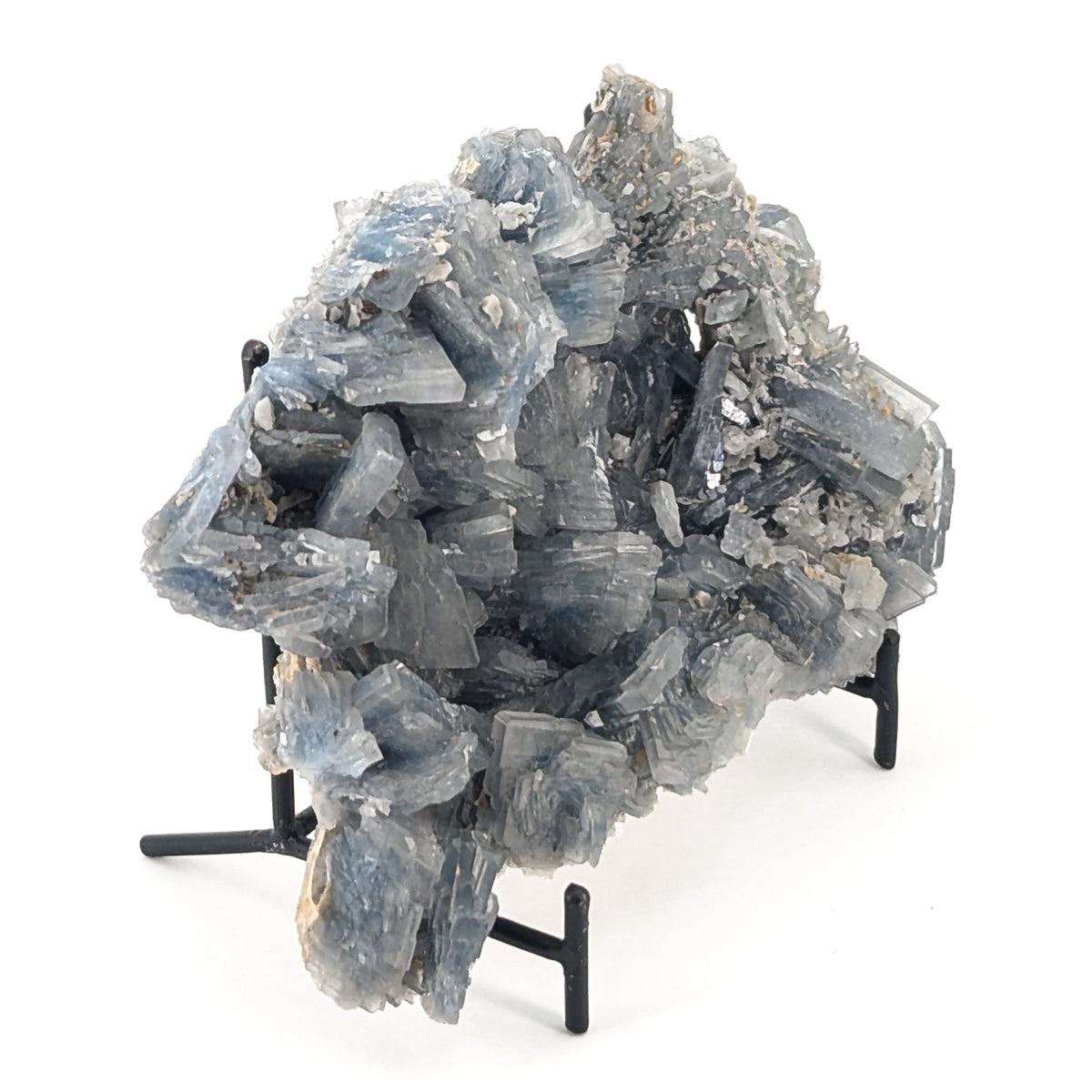 Cavnic Blue Barite specimen, barium sulfate, from Cavnic Mine, Cavnic, Maramureș County, Romania.