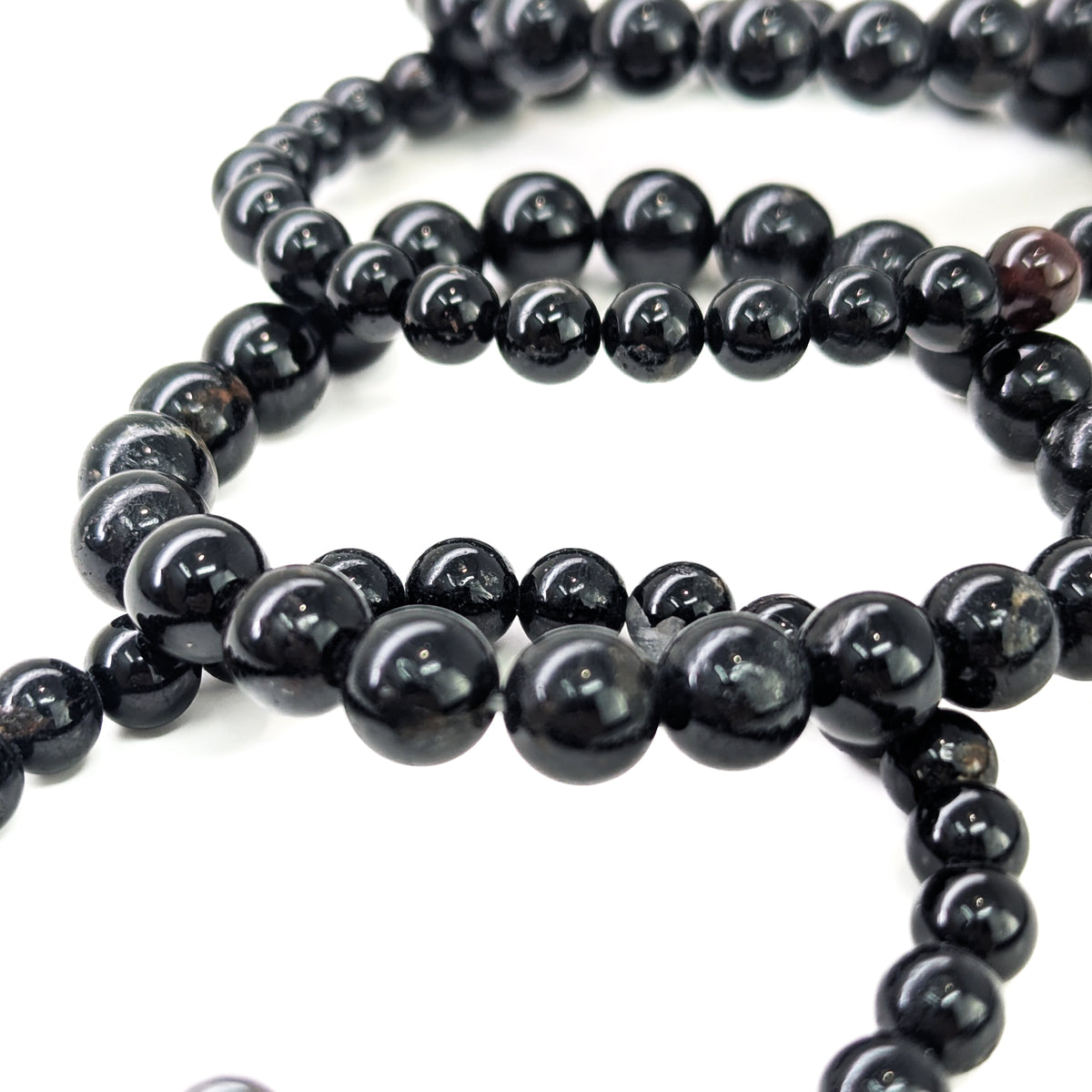Black tourmaline bead bracelet: bracelets with larger beads