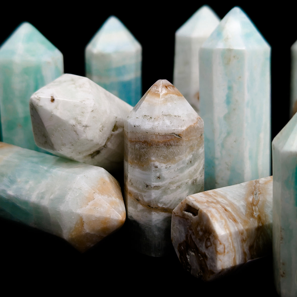 Caribbean calcite mini tower from Pakistan, photo 3 of 11