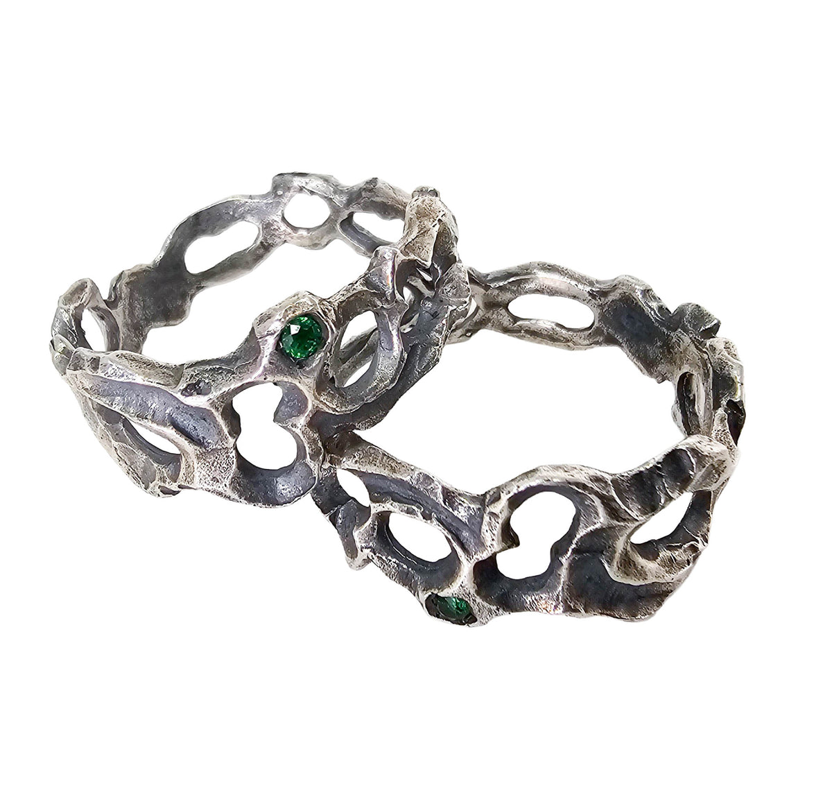 Caturix organic ring in sterling silver with Tsavorite Green Garnet.