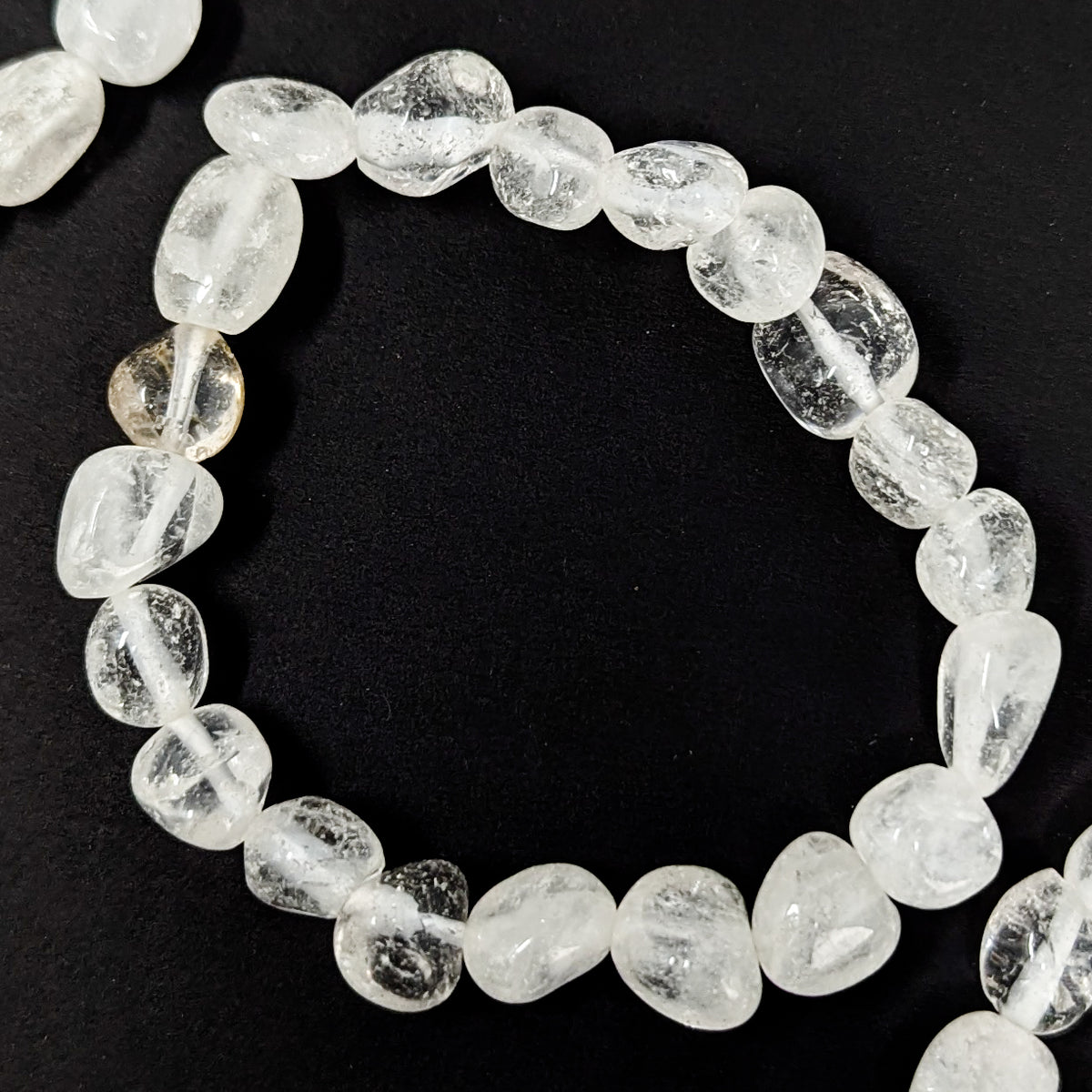 Clear quartz tumble bead bracelet – single bracelet, close view