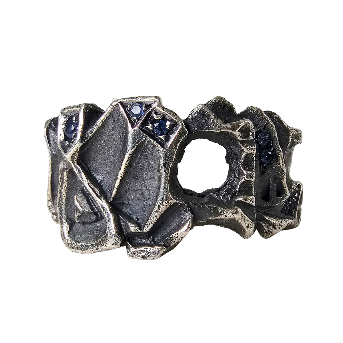 Hydrus free flow ring with Blue Sapphire.