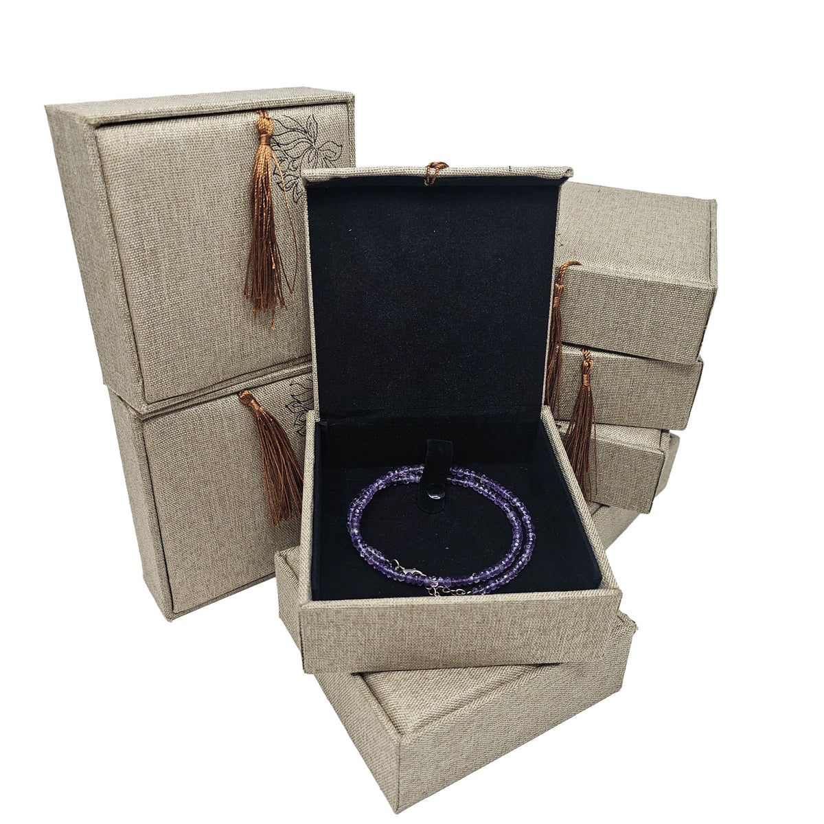 Linen Jewelry Box with Tassle - China