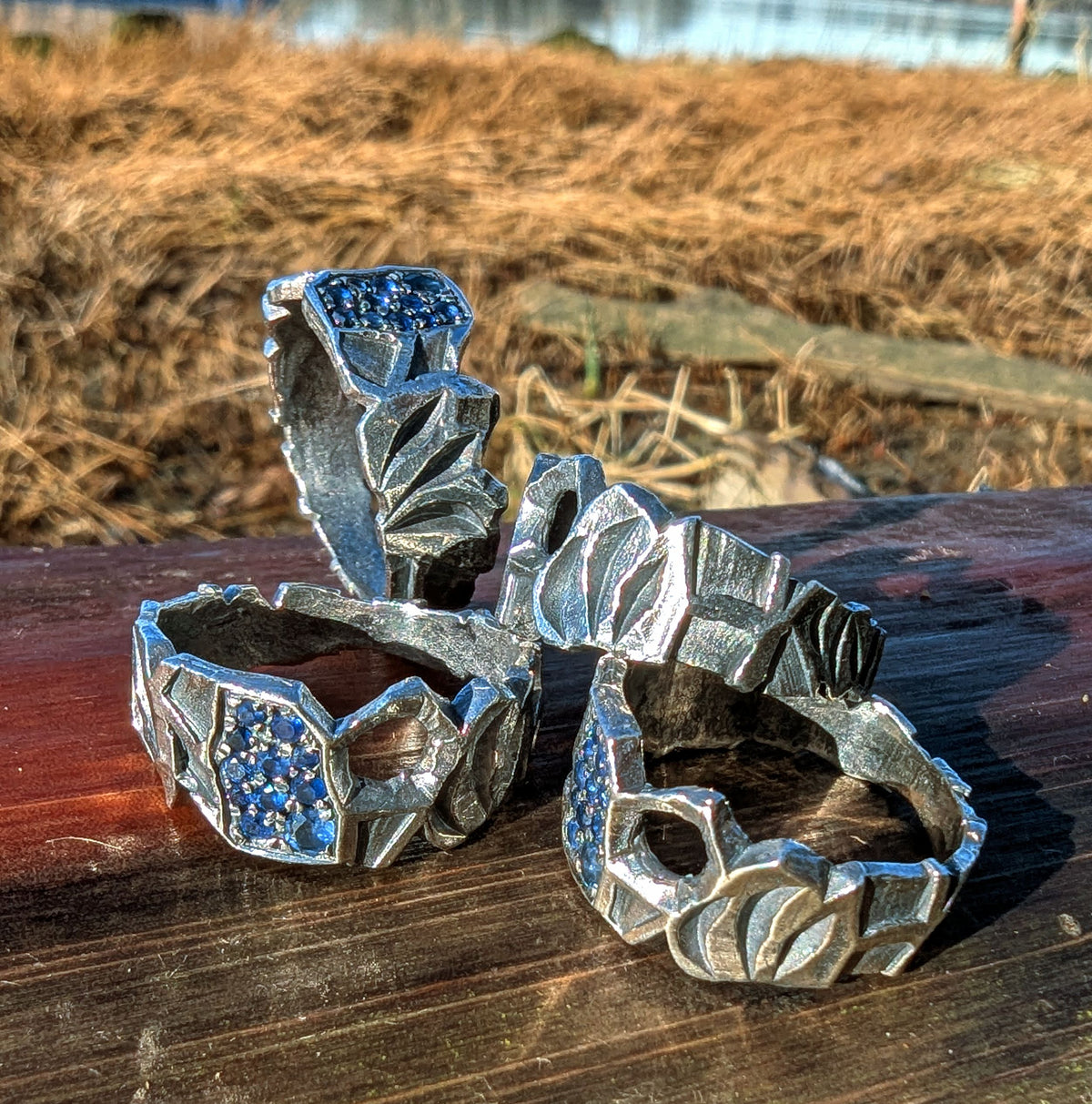 Volans free flow ring in sterling silver.