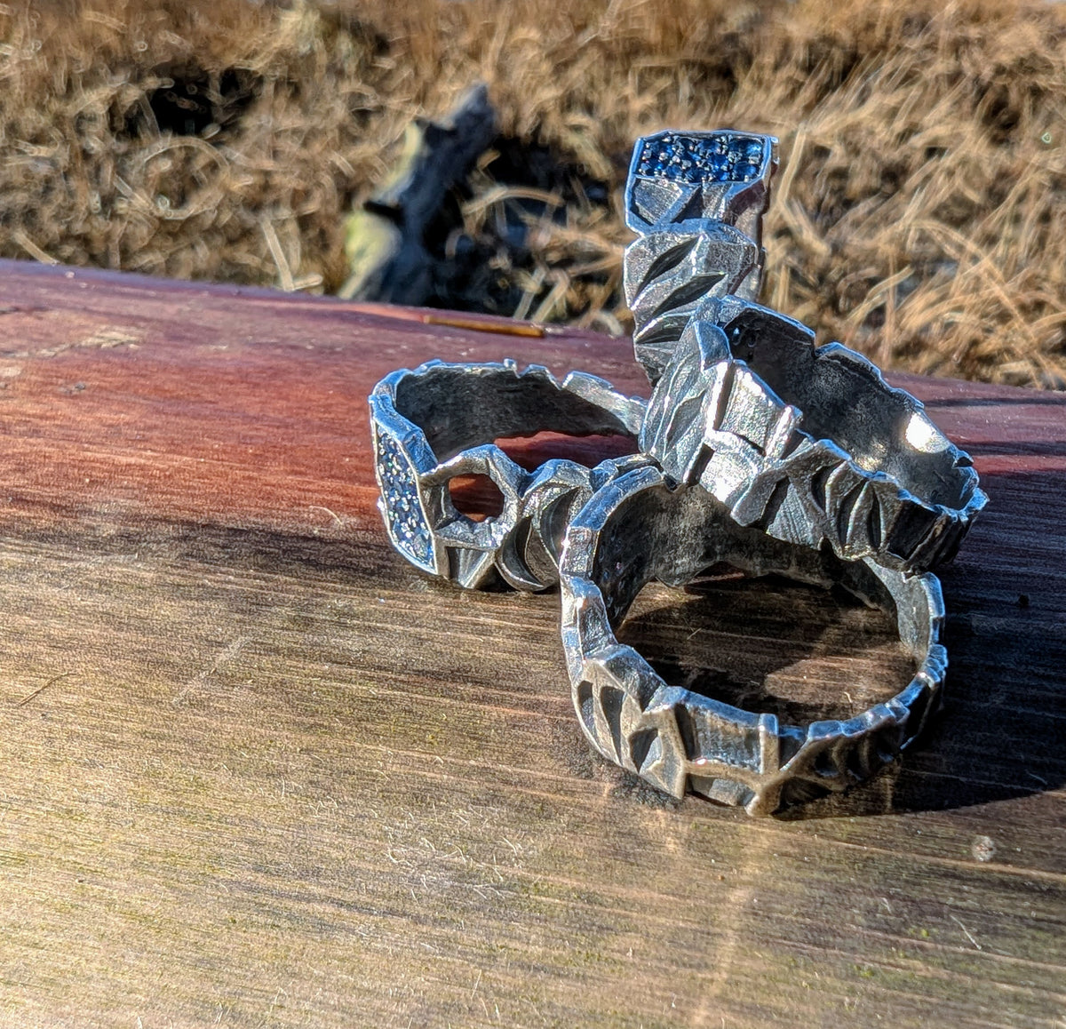 Volans free flow ring in sterling silver.