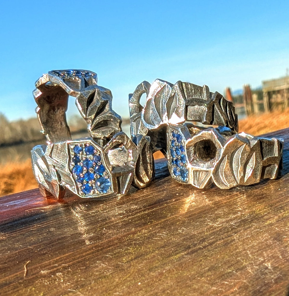 Volans free flow ring in sterling silver.