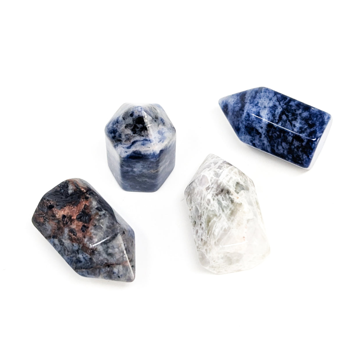 Sodalite mini tower from Brazil – four towers, angled
