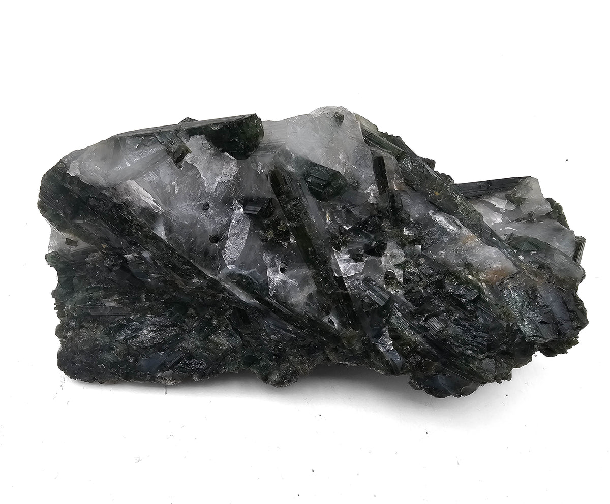 Tourmaline specimen, a tourmaline group mineral, from Cruzeiro Mine, São José da Safira, Minas Gerais, Brazil.