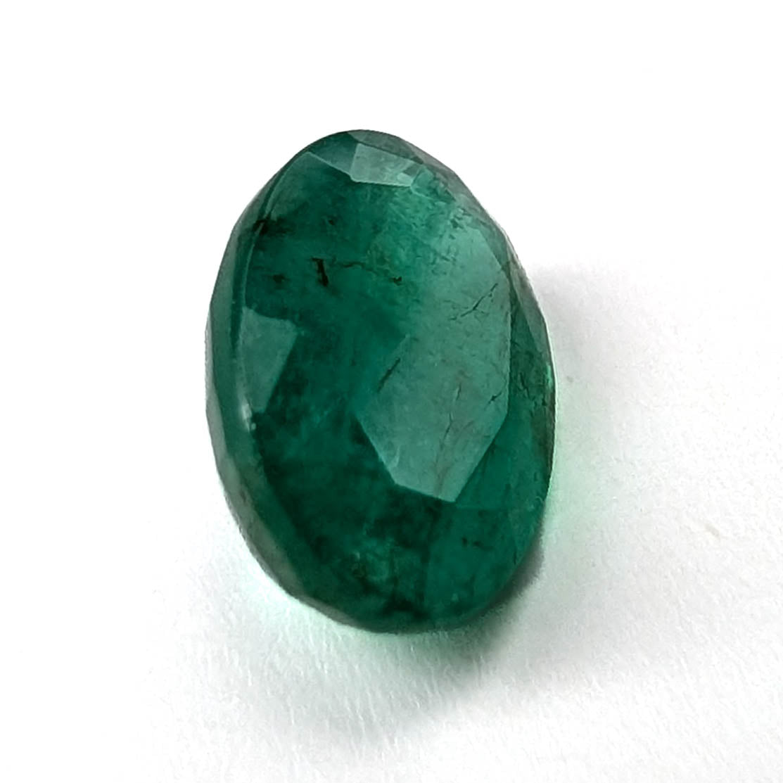 Emerald faceted oval cut gemstone, 2.53ct, alternate angle, view 6 of 13