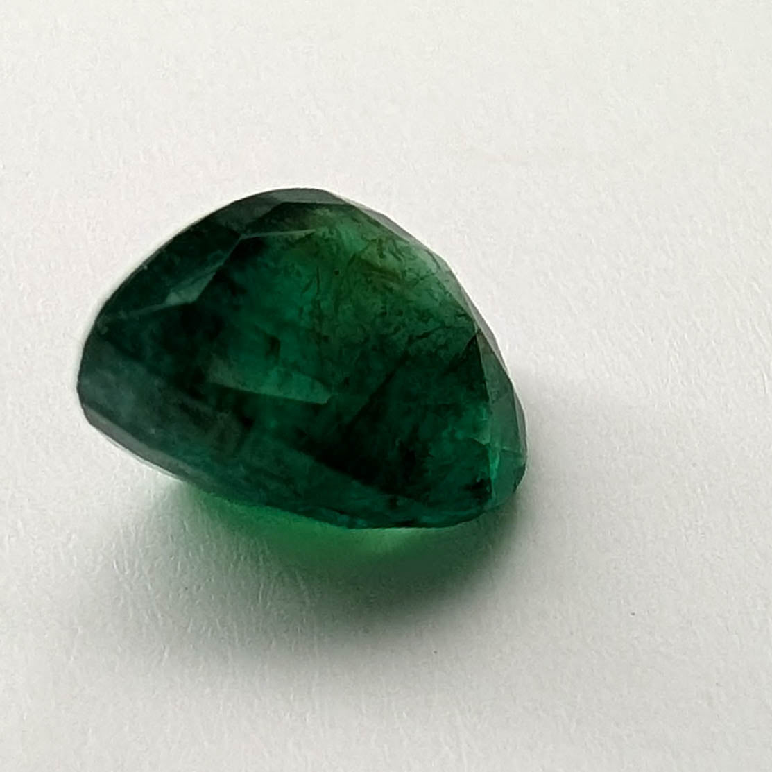 Emerald faceted pear cut gemstone, 2.82ct, alternate angle, view 10 of 12
