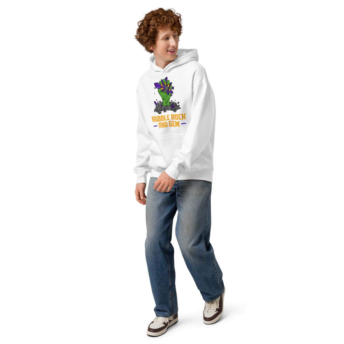 Men’s box hoodie with the classic logo.