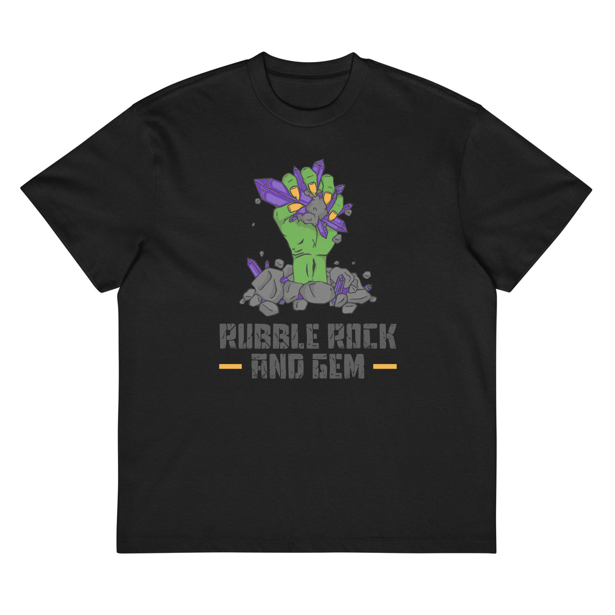 Men’s box tee with the classic logo.