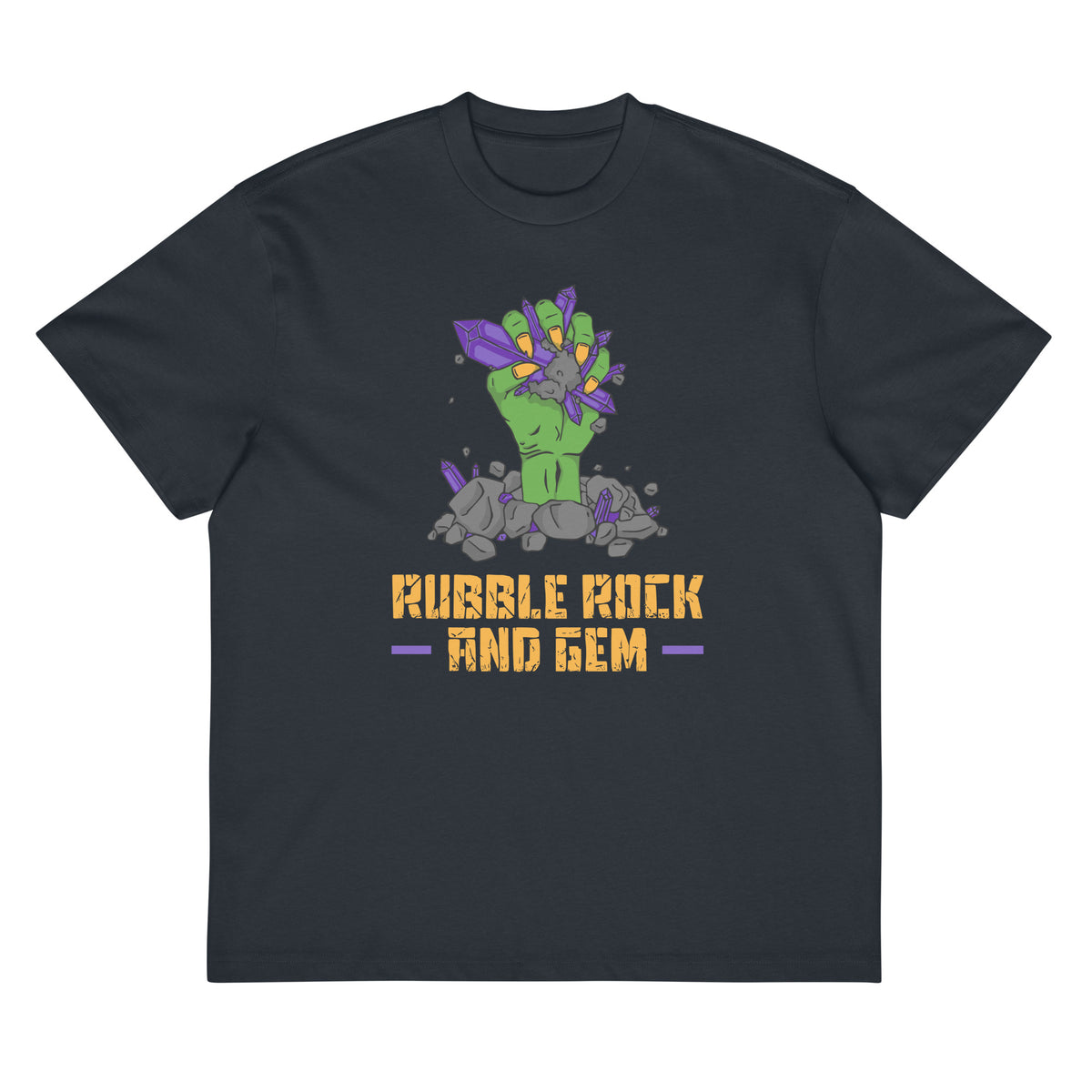Men’s box tee with the classic logo.
