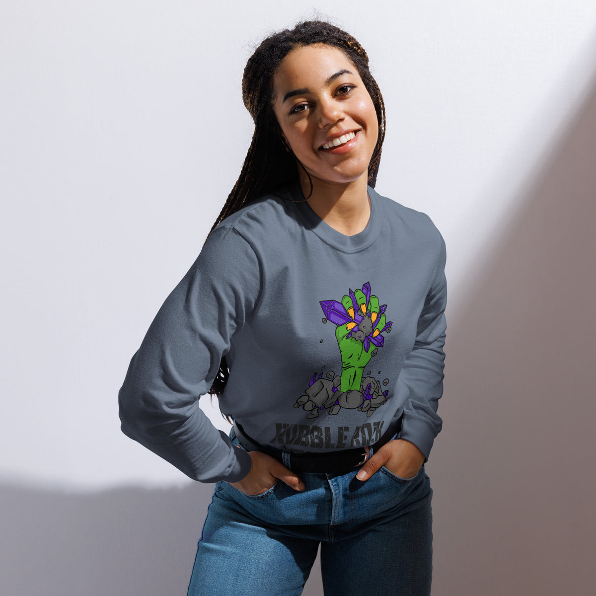 Garment dyed heavy weight long sleeve shirt with the classic logo.