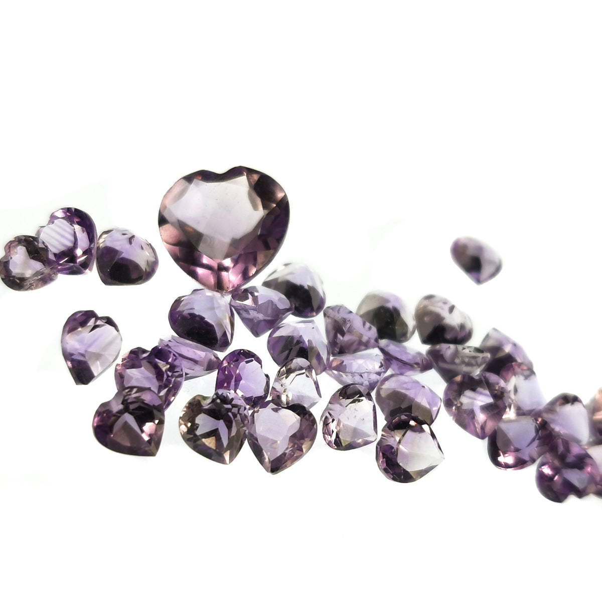 Amethyst heart facet, a variety of quartz, from Brazil.