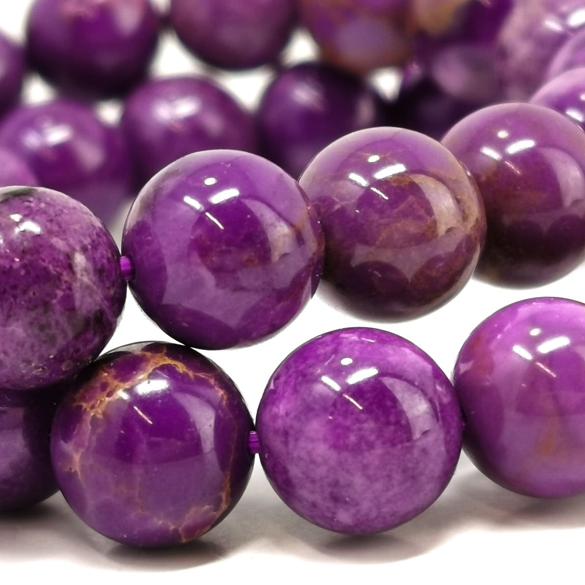Phosphosiderite bead bracelet – beads, close view