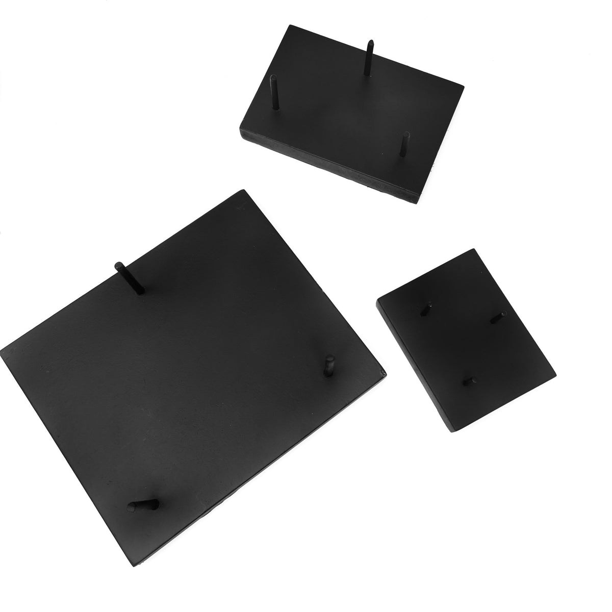 Black Peg Stand.