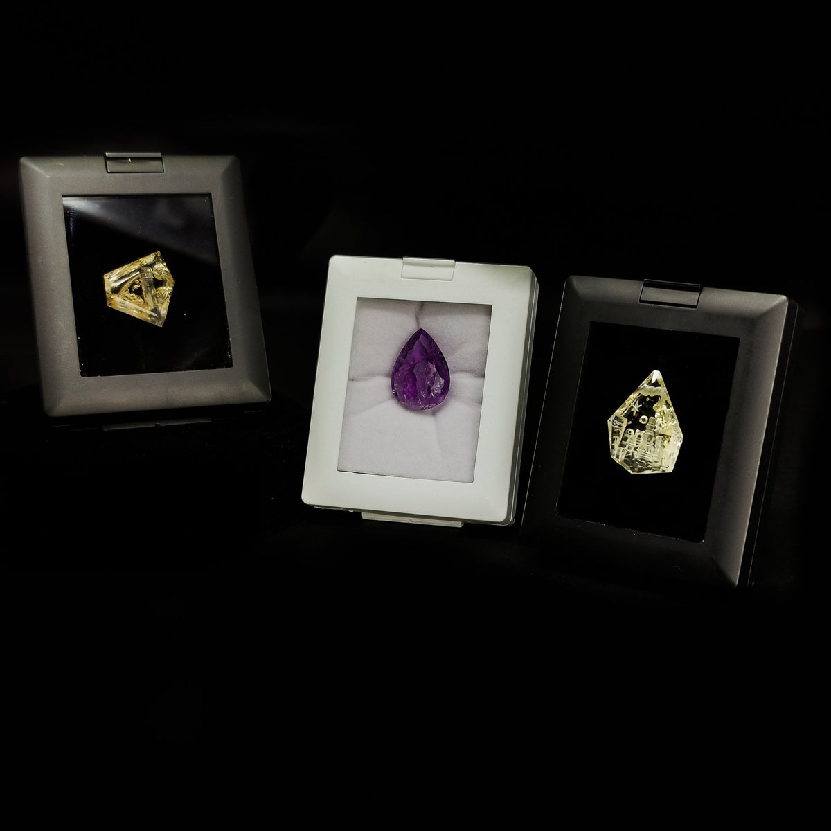 Gem Box easel display.