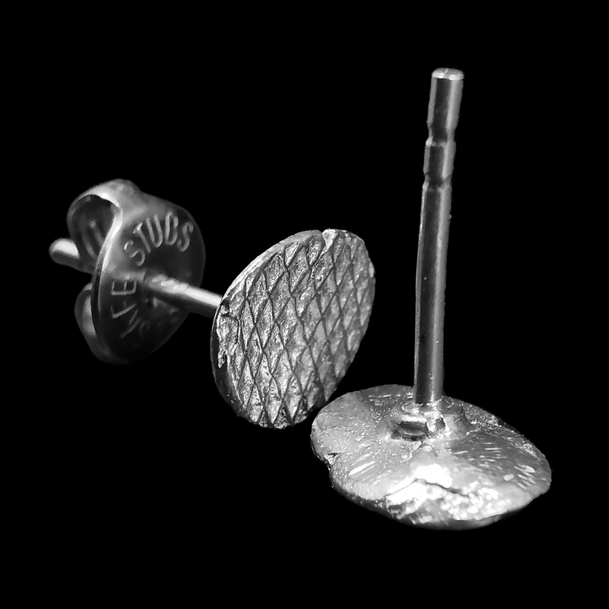 Grid Iron earring in sterling silver.