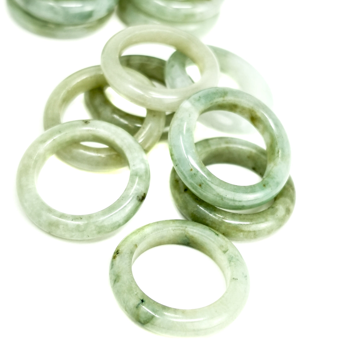 Burmese jadeite ring – rings, close up