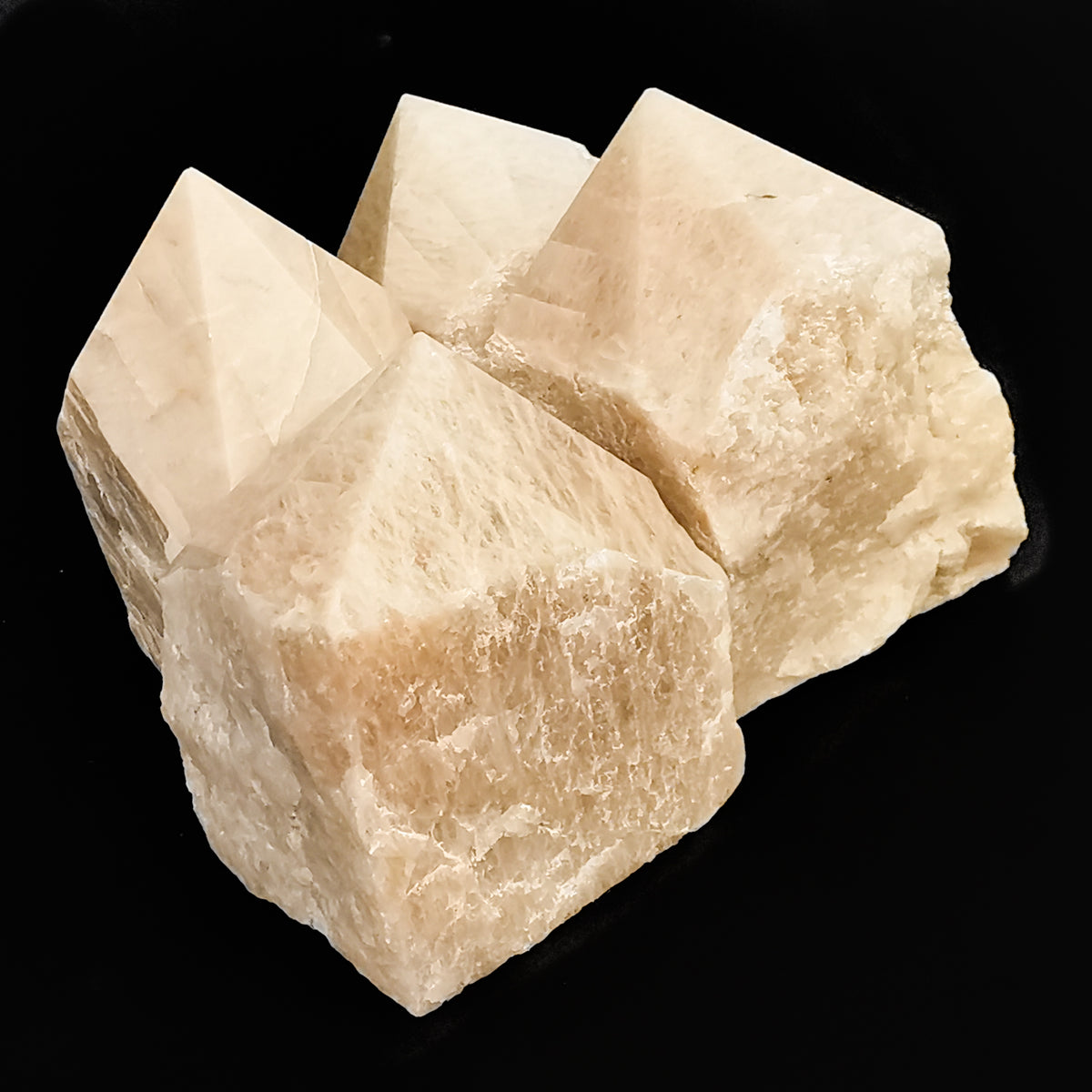 Peach Moonstone power point, a feldspar.