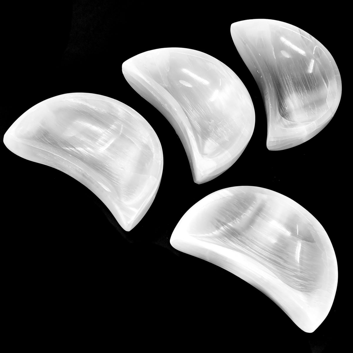 Selenite Moon dish, a variety of gypsum.