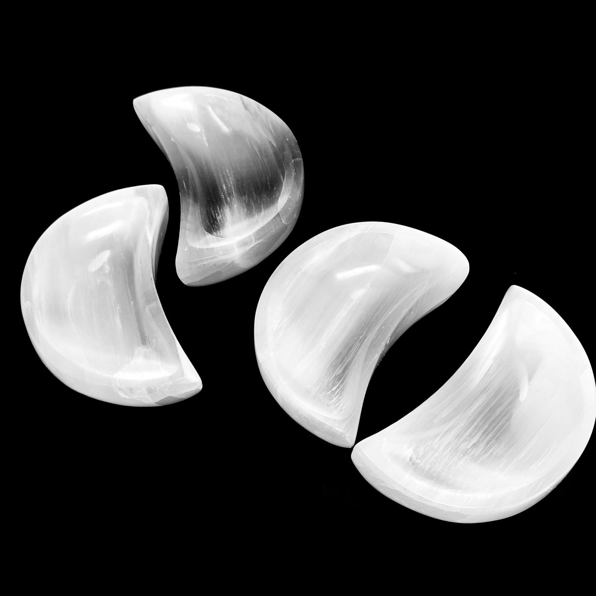 Selenite Moon dish, a variety of gypsum.