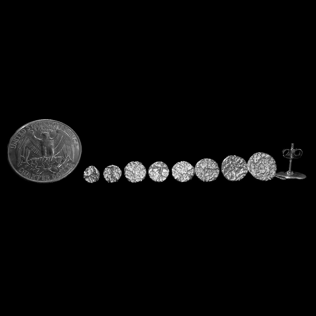 Goopies Stud earring in sterling silver.
