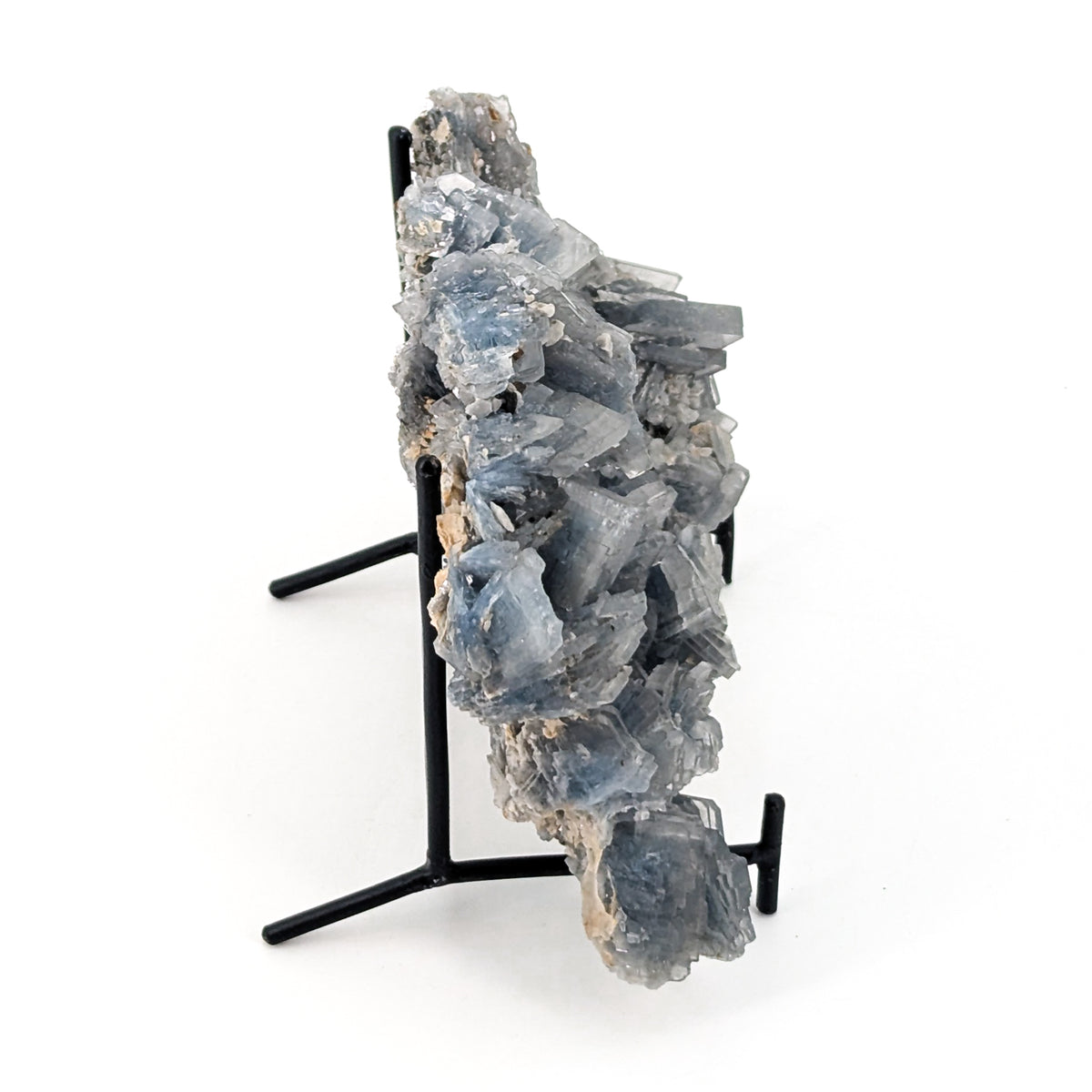 Cavnic Blue Barite specimen, barium sulfate, from Cavnic Mine, Cavnic, Maramureș County, Romania.
