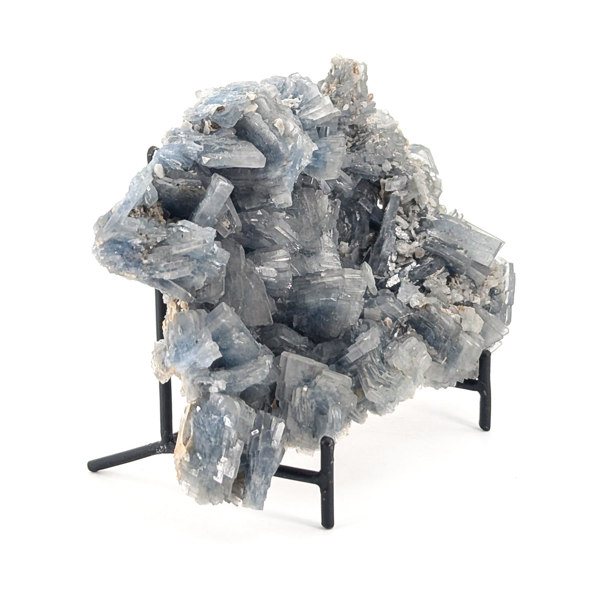Cavnic Blue Barite specimen, barium sulfate, from Cavnic Mine, Cavnic, Maramureș County, Romania.