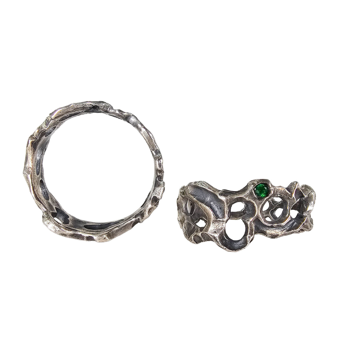 Caturix organic ring in sterling silver with Tsavorite Green Garnet.
