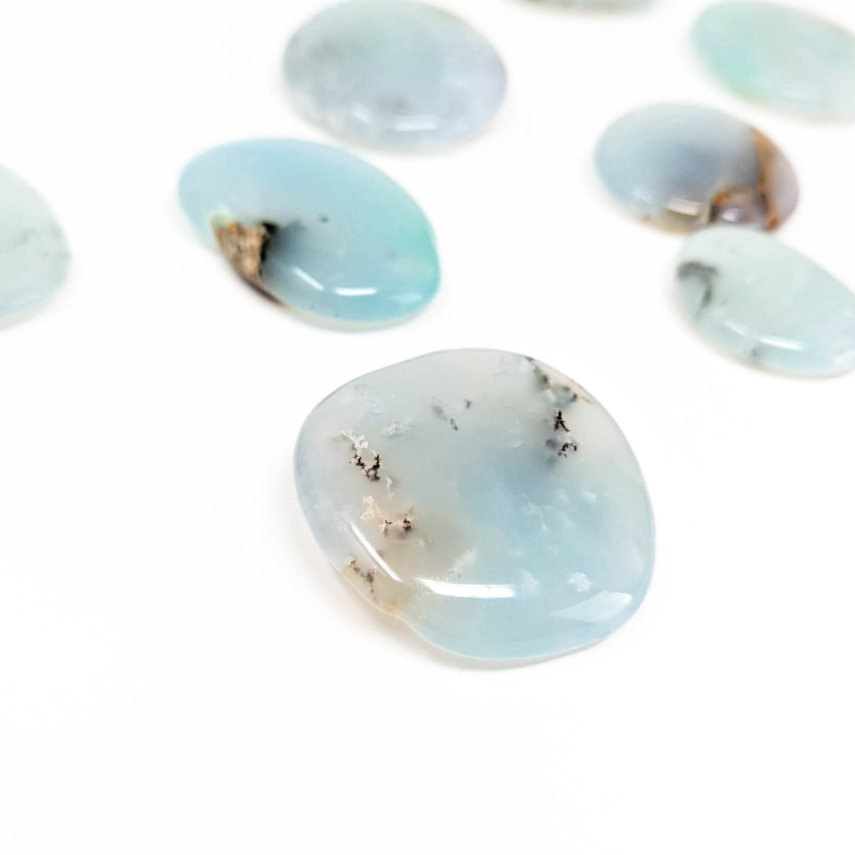 Chrysoprase mini palmstone, a variety of chalcedony.