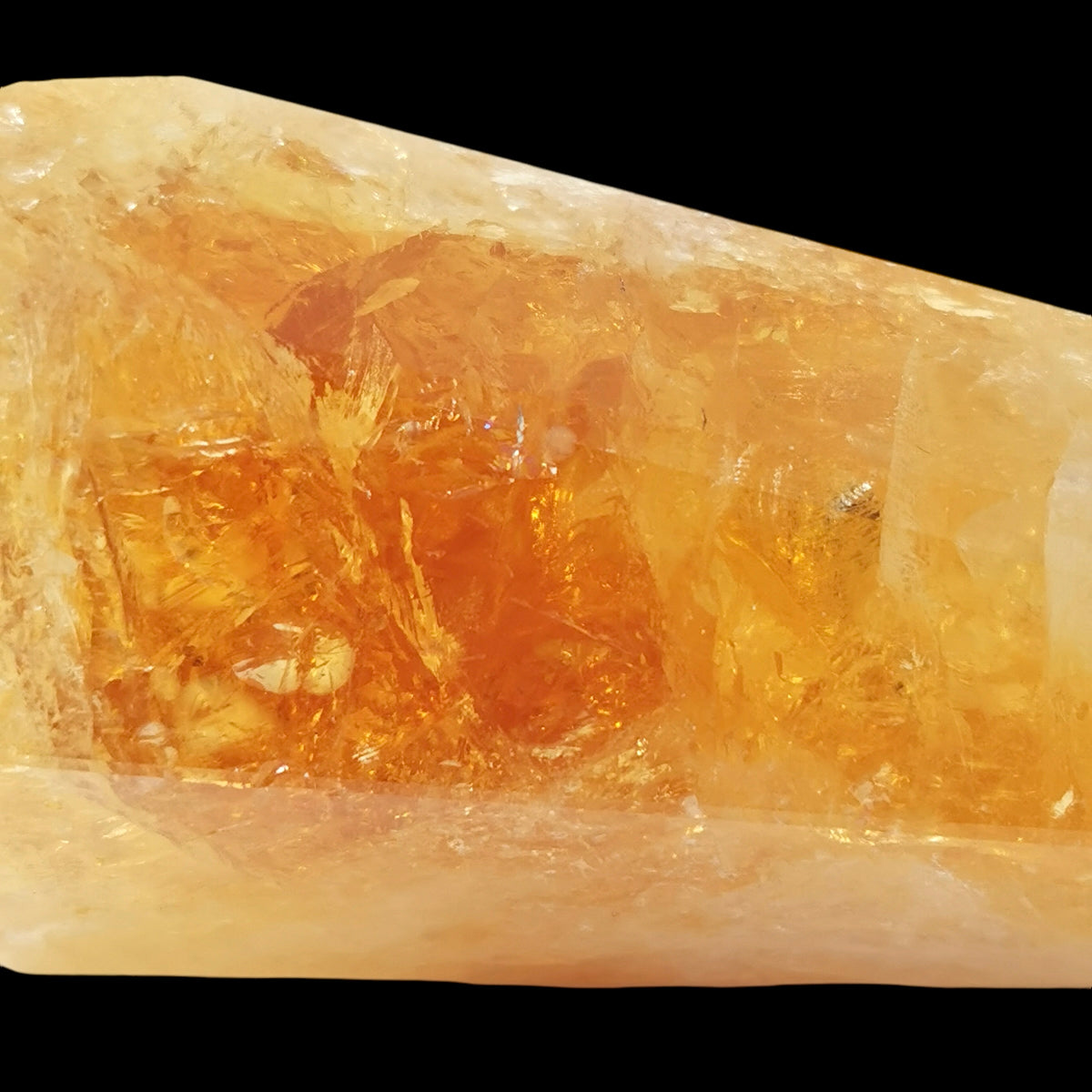 Citrine Vogel wand, Brazil: close view of wand interior