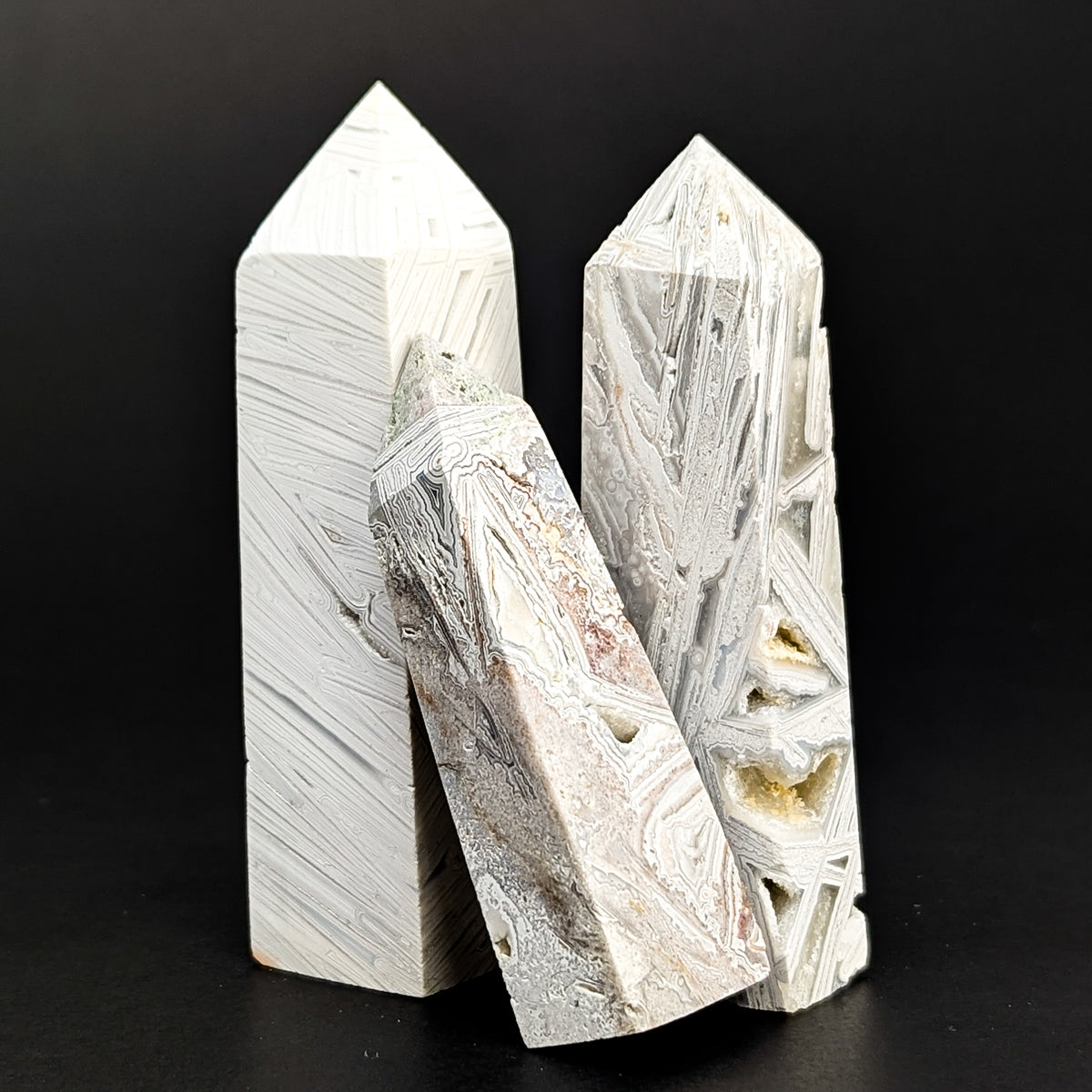 Crazy Lace Agate obelisk, a variety of chalcedony, from Mexico.