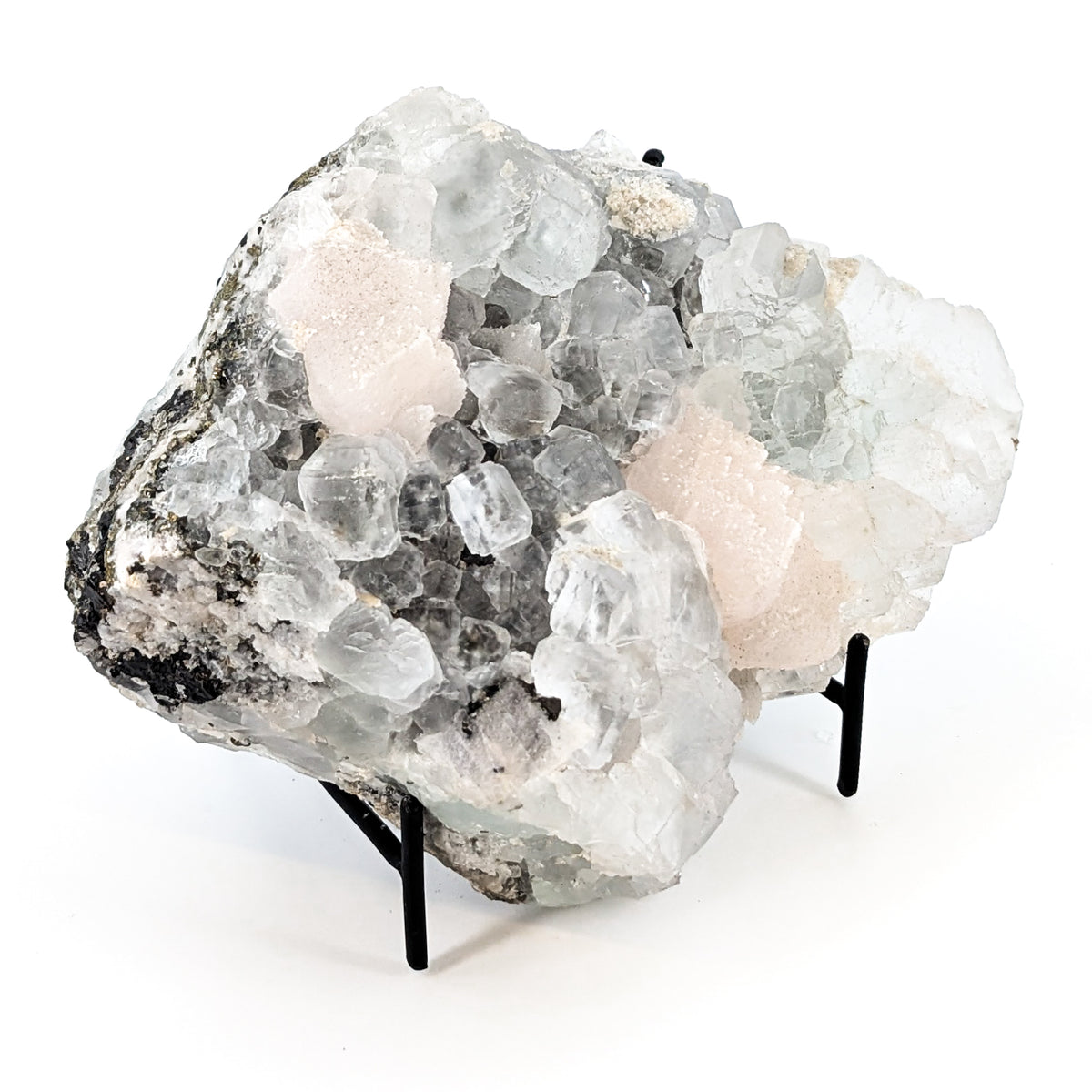 Fluorite with Calcite specimen from Xianghuapu Mine, Chenzhou, Hunan Province, China.