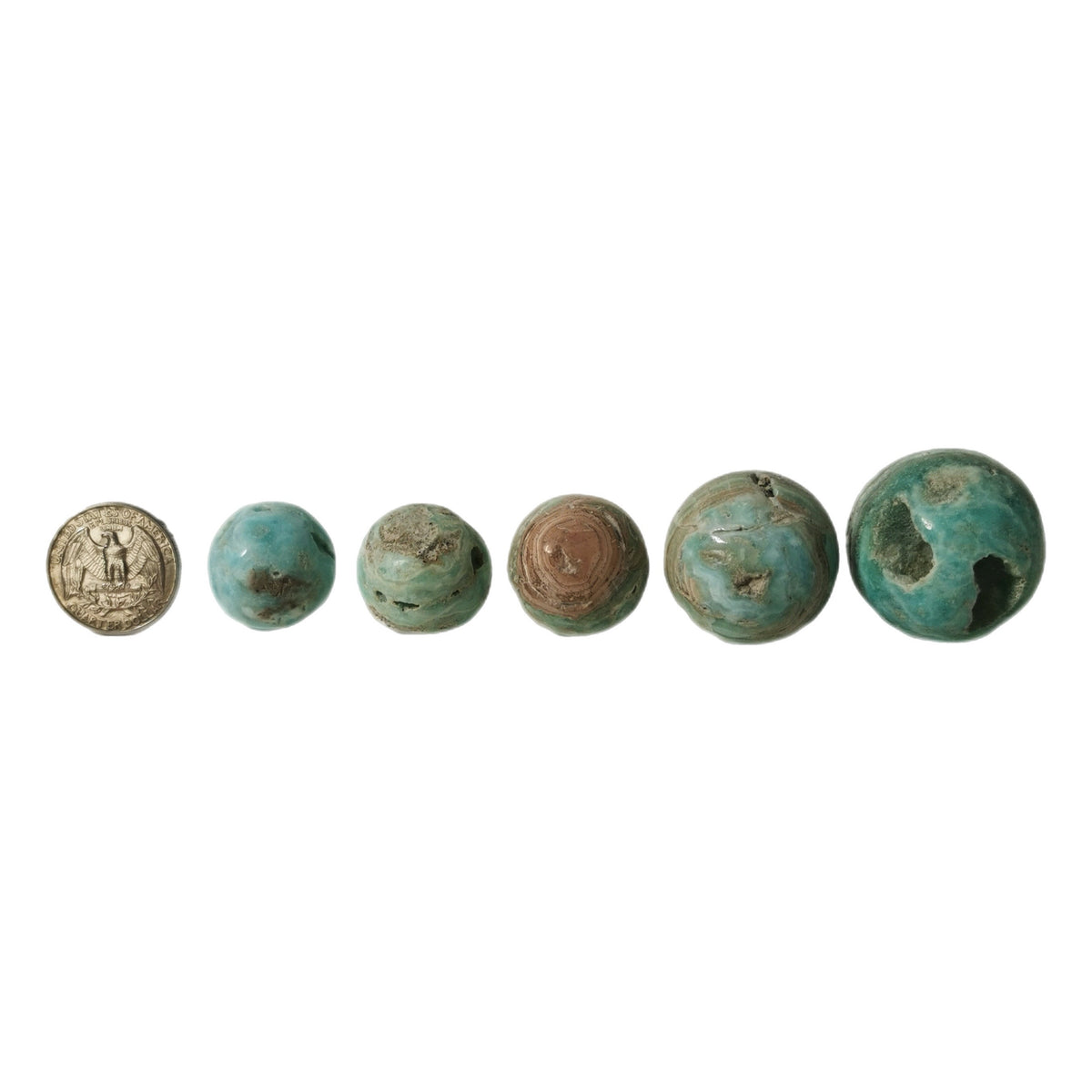 Aragonite mini sphere.