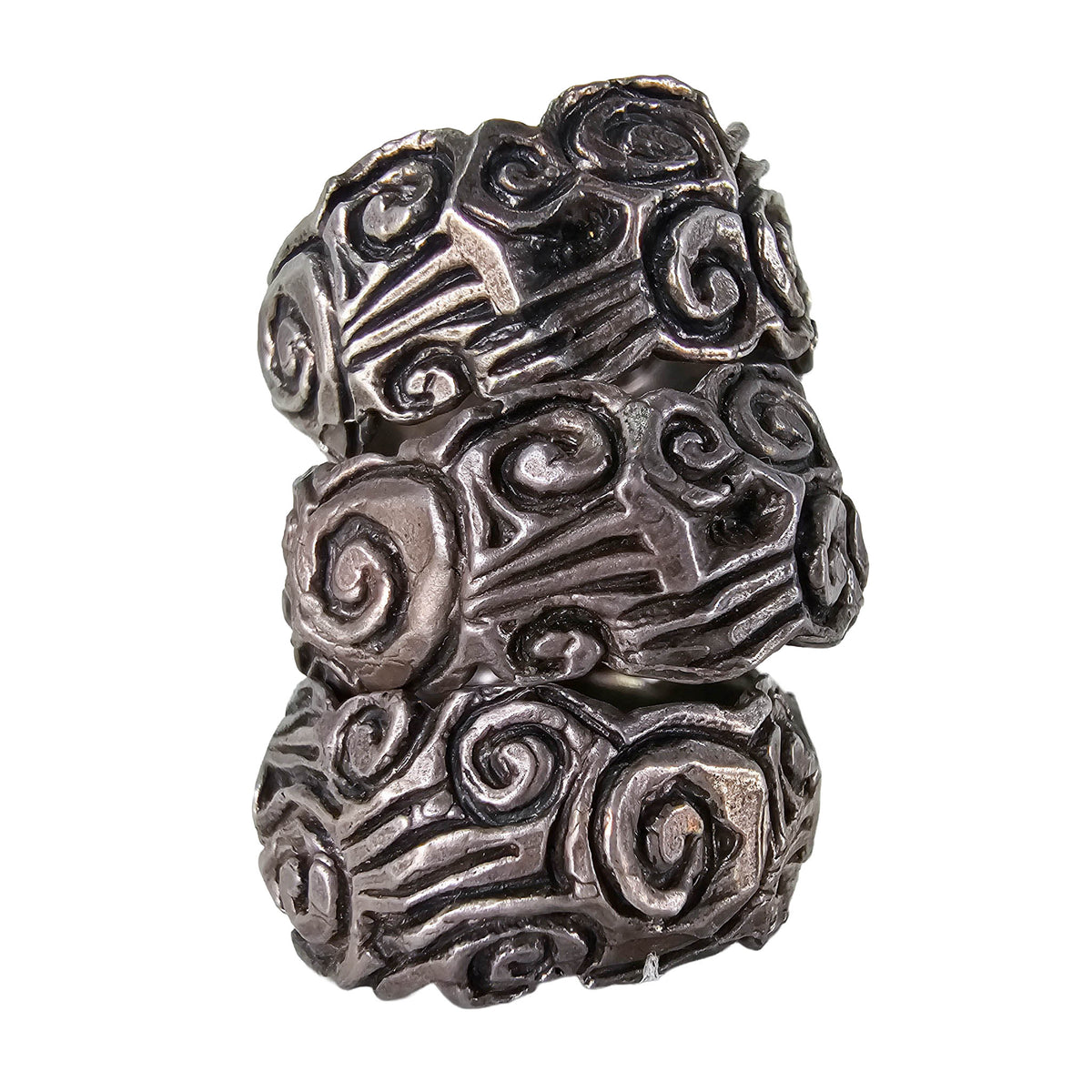 Machiavelli swirl ring.