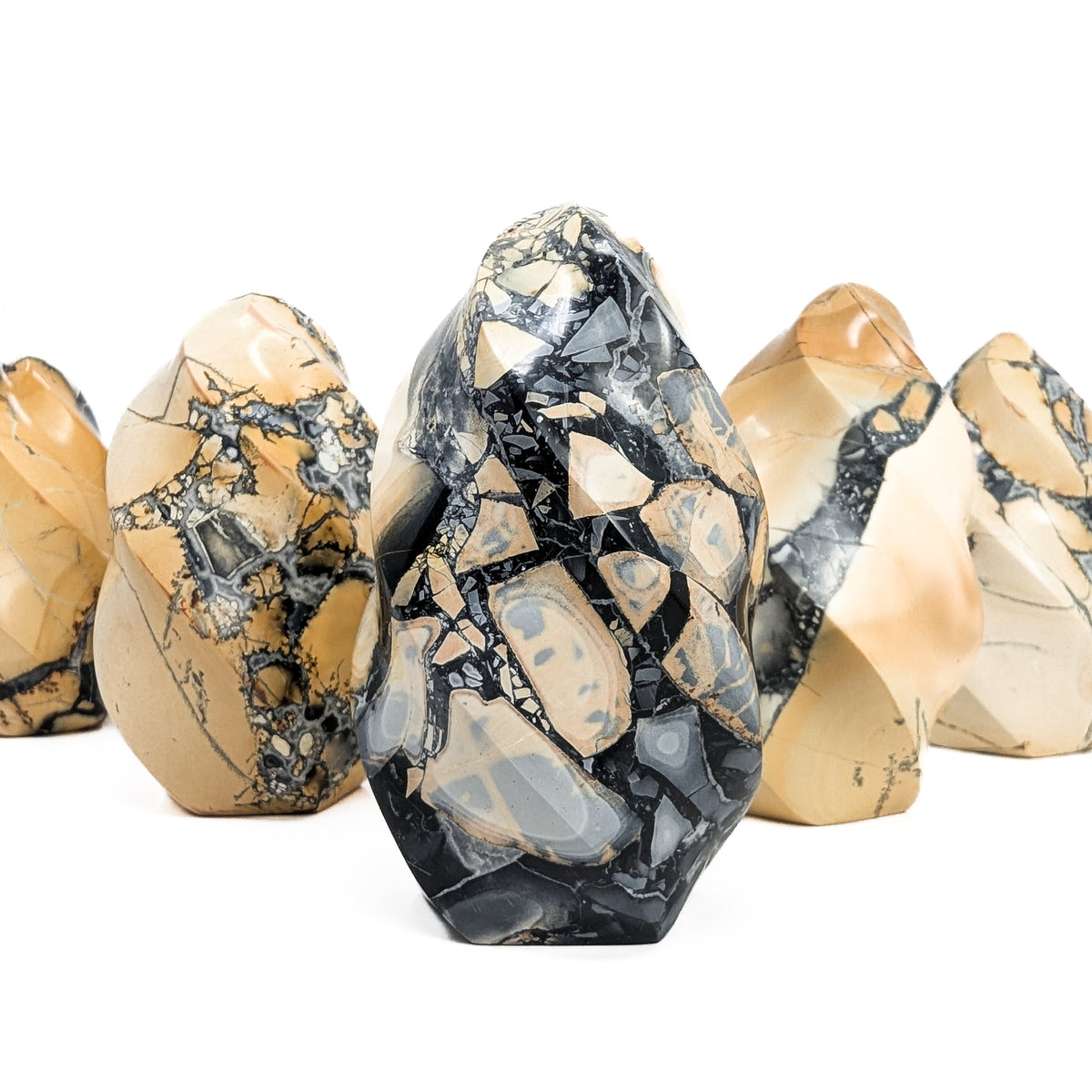 Maligano Jasper flame from Indonesia.
