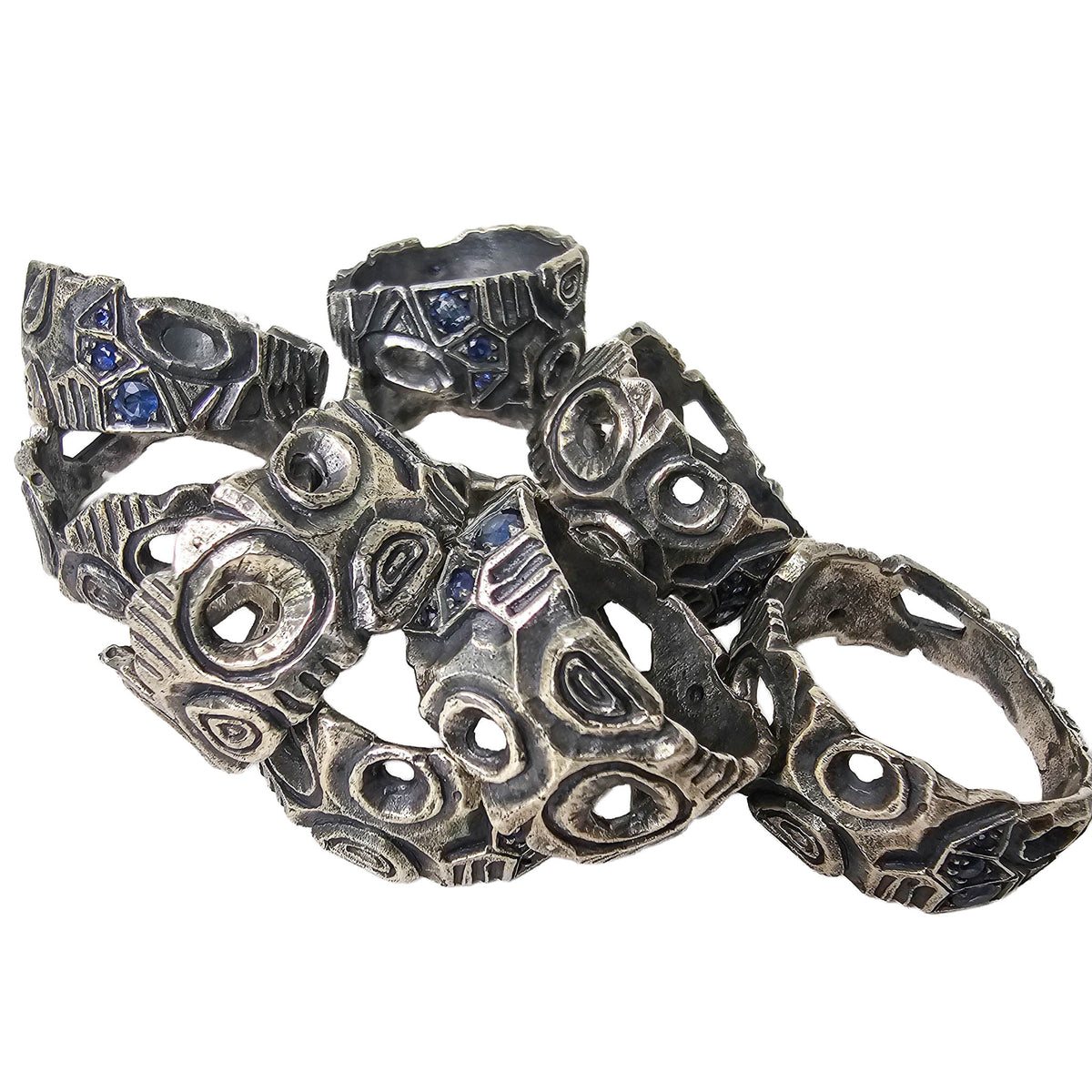Monoceros free flow ring.