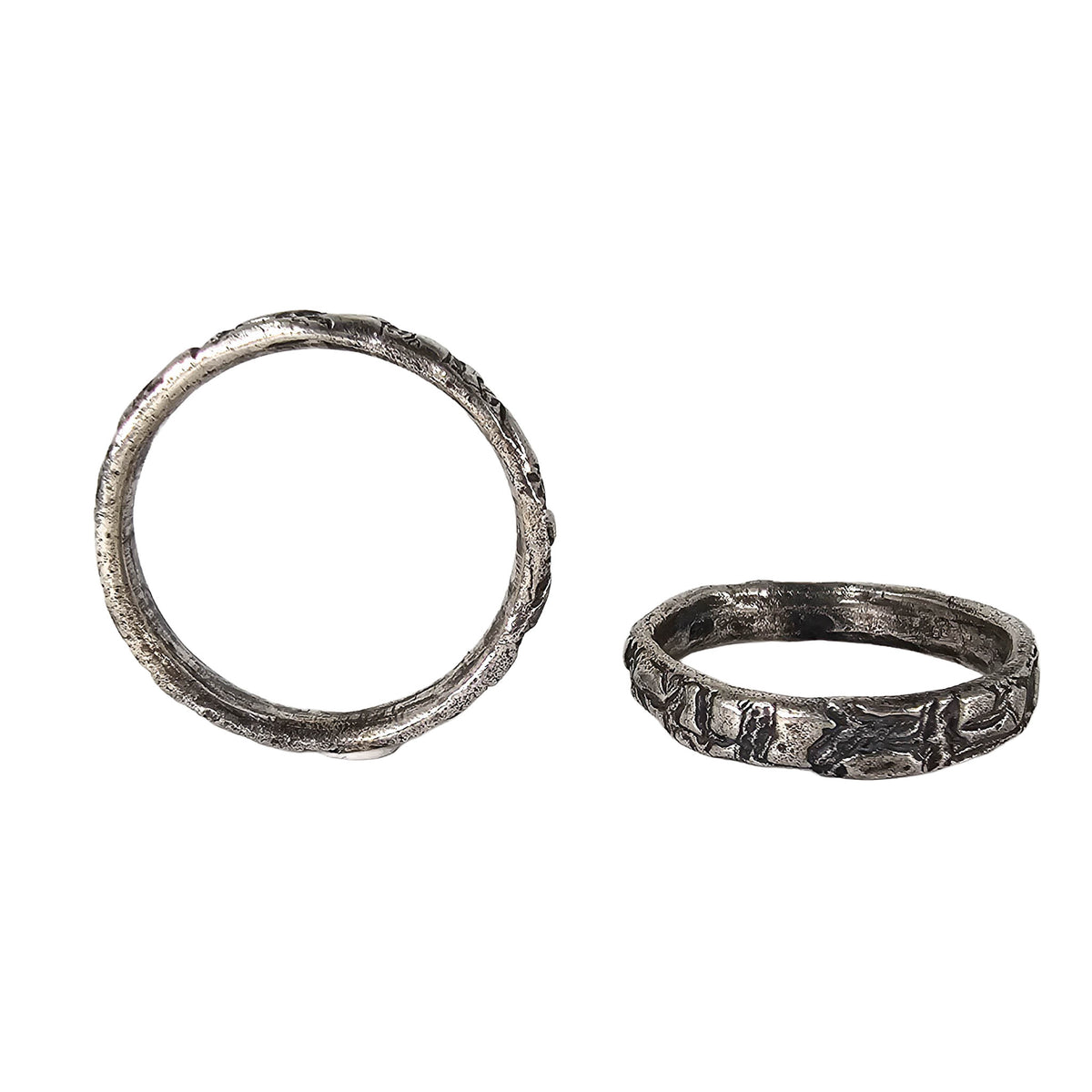 Perun organic ring in sterling silver.