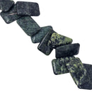 Serpentine - Tumble - Rectangle - Brazil - Heart Chakra
