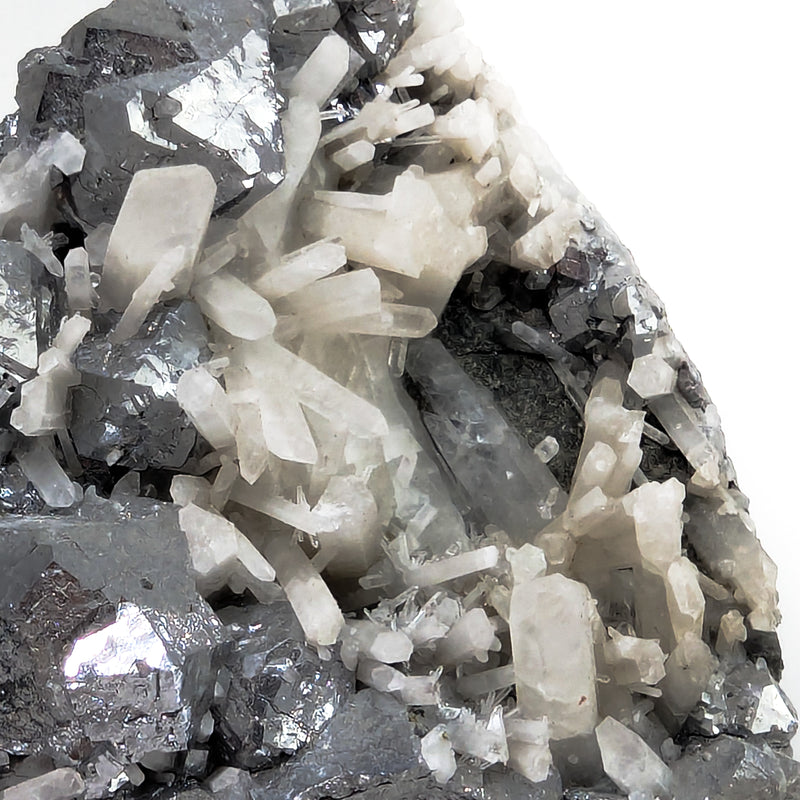 Skutterudite - Mineral