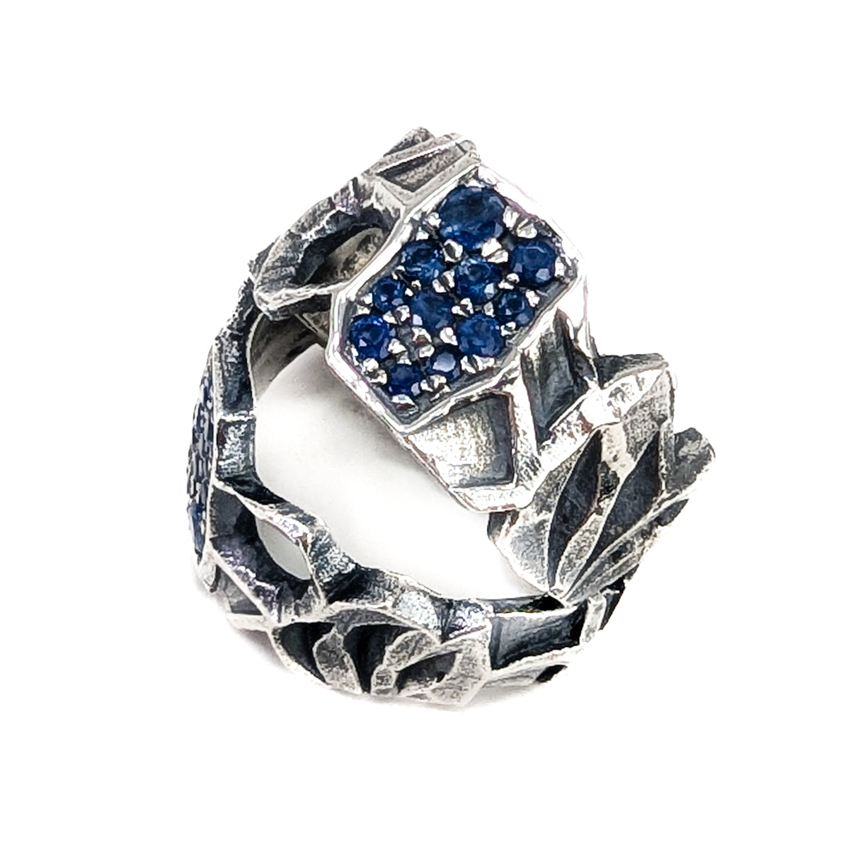 Volans free flow ring in sterling silver.