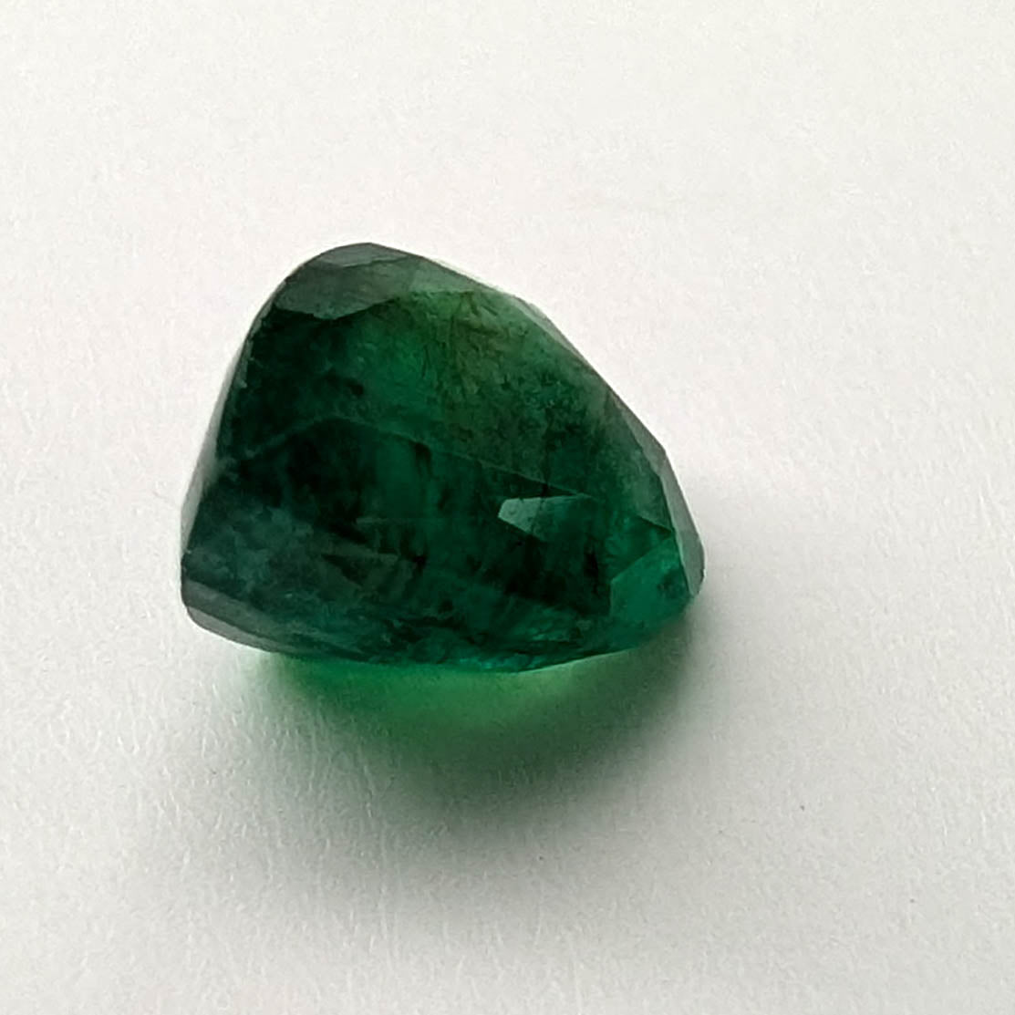Emerald faceted pear cut gemstone, 2.82ct, alternate angle, view 9 of 12