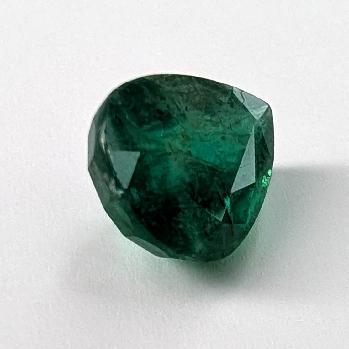 Emerald faceted pear cut gemstone, 3.60ct, alternate angle, view 6 of 8