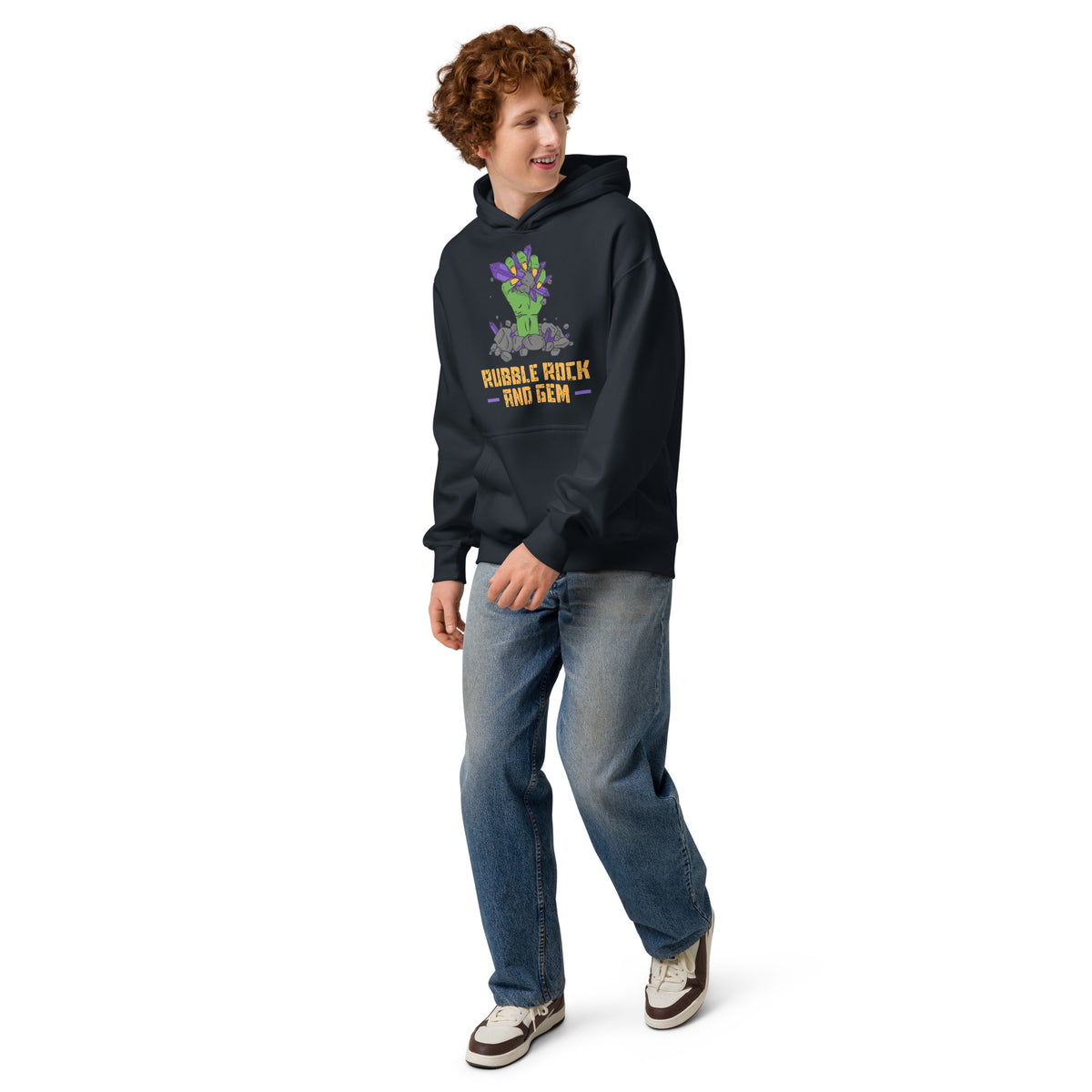 Men’s box hoodie with the classic logo.