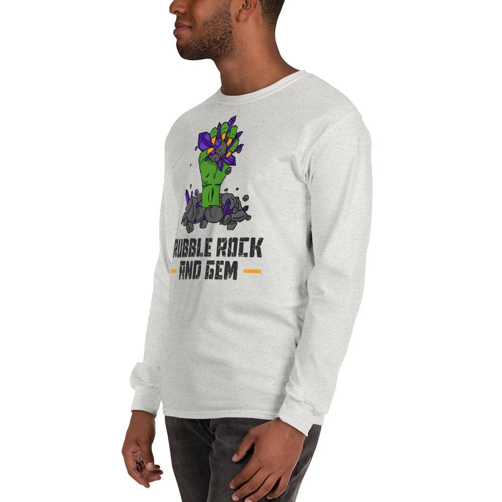 Men’s long sleeve shirt with the classic logo.